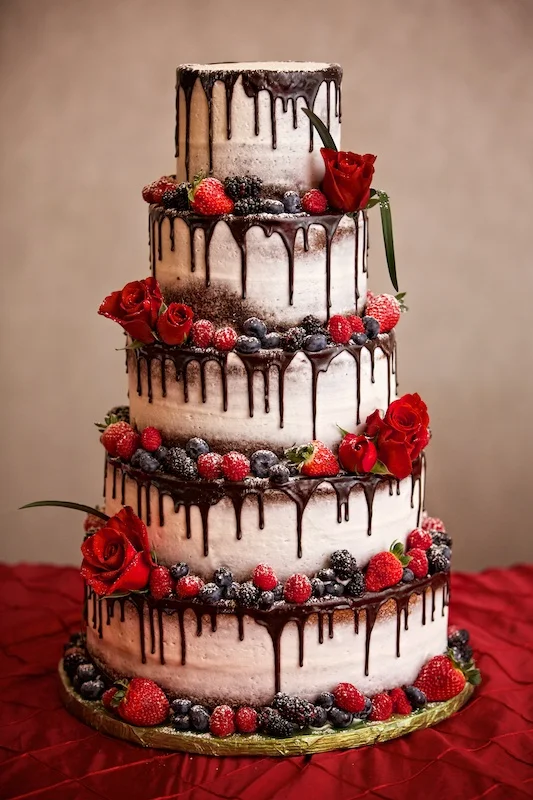 photo of cake at the hard rock tulsa